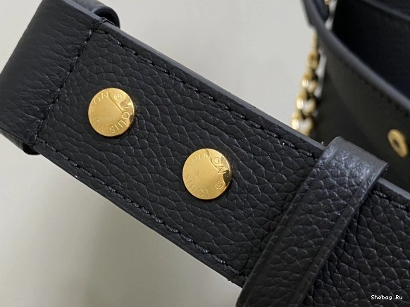 - 20.5 LOUIS 20 x VUITTON and Walk Lock x 12CM 0804
